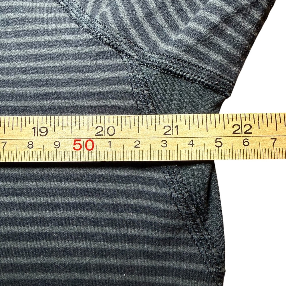 Lululemon Velocity Long Sleeve Shirt Hyper Stripe Black Grey Mens XL Athletic - Picture 7 of 8